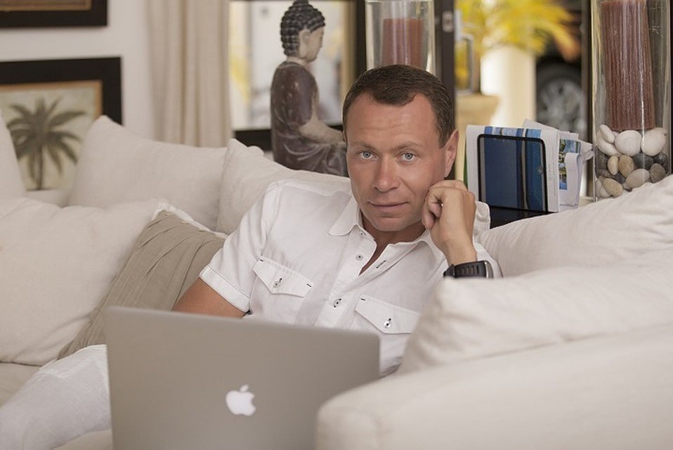 Бывший мэр Владивостока Владимир Николаев накопил 865 объектов недвижимости на 20 млрд рублей